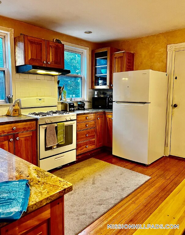 Foto del edificio - 10 Sachem St