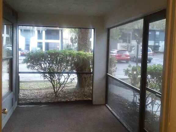 Foto del edificio - 14733 Norwood Oaks Dr