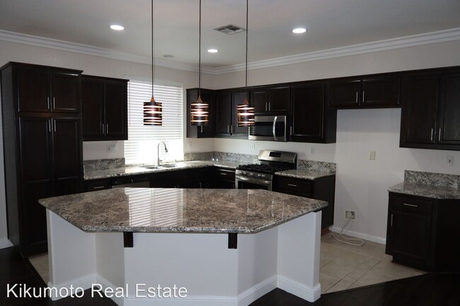 Building Photo - 3 br, 2 bath House - 9869 Nestling Circle