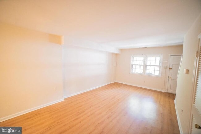 Building Photo - 2300 Naudain St