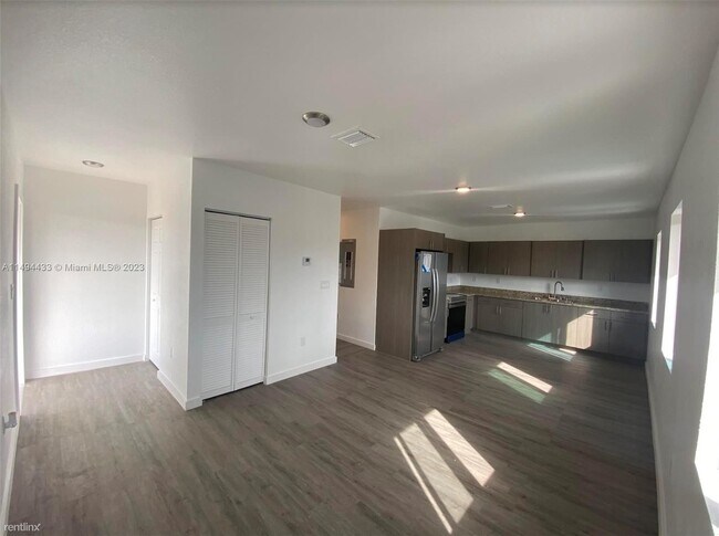 Building Photo - 3 br, 2 bath House - 1781 NW 65th Street 1783