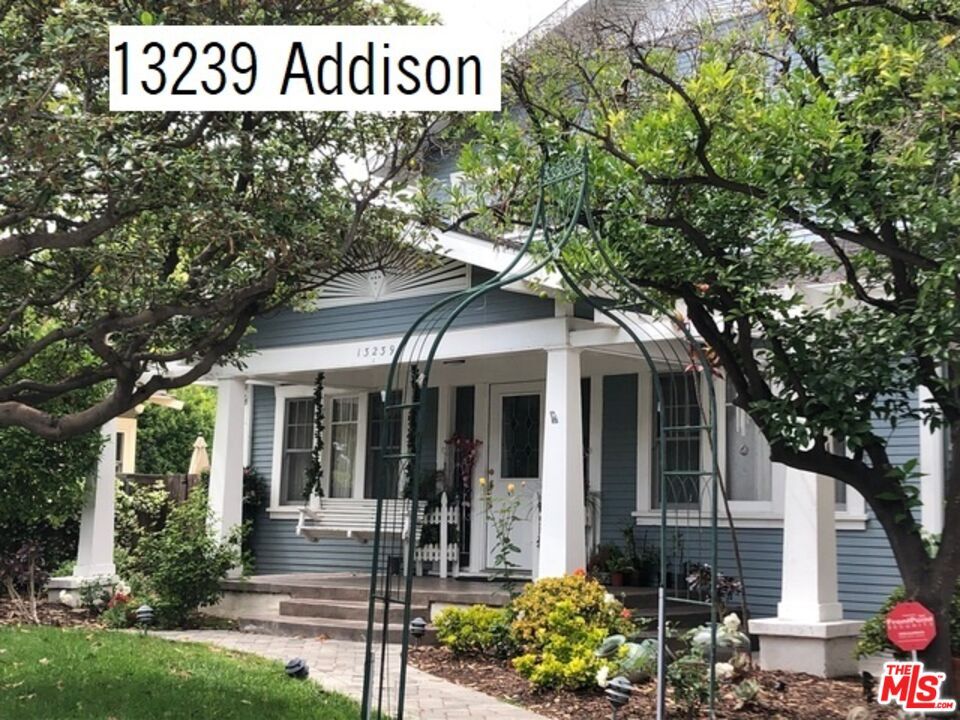 Foto principal - 13239 Addison St