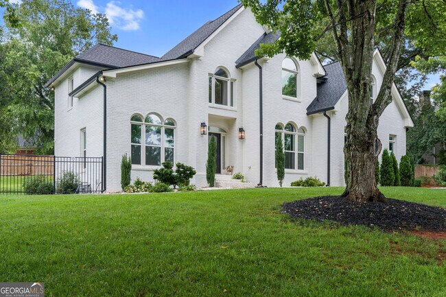 Foto del edificio - 4221 Willow Oak Dr