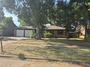 Building Photo - 12507 Bexley Dr