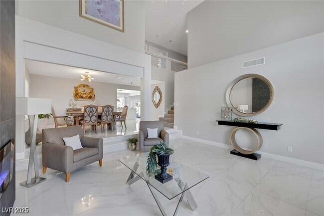 Foto del edificio - 442 Staghorn Pass Ave