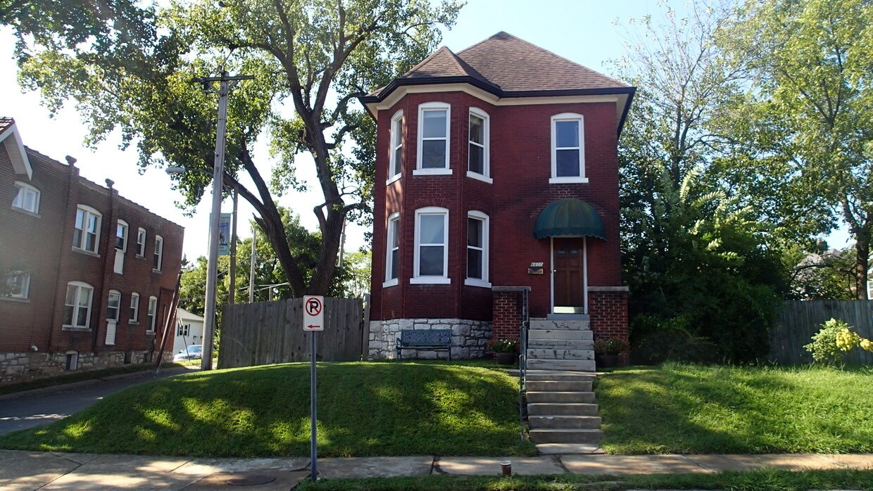 6600 Clayton Ave, St. Louis, MO 63139 House for Rent in St. Louis, MO