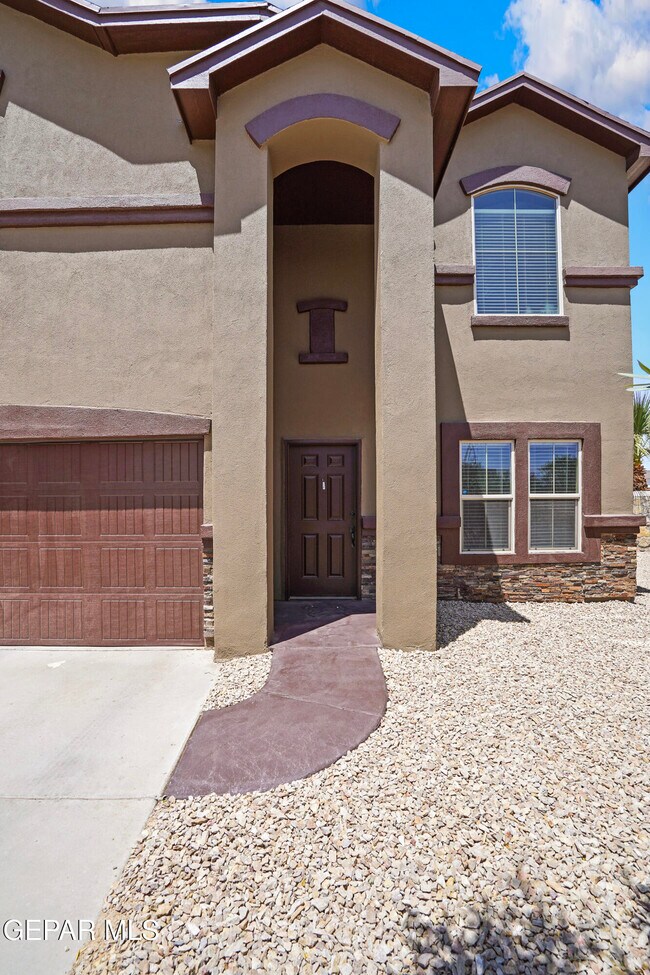 Building Photo - 3143 Hidden Creek Dr
