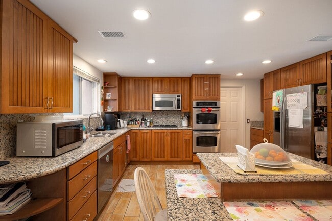 Foto del edificio - Beautiful, spacious single family home for rent in El Cajon, 3bed/2bath