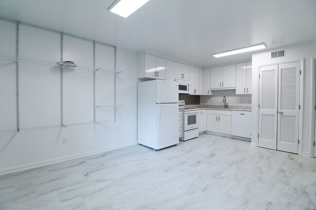 Foto del edificio - 1731 Donlee Dr