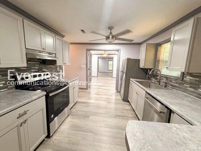 Foto del edificio - 4329 Pulaski St