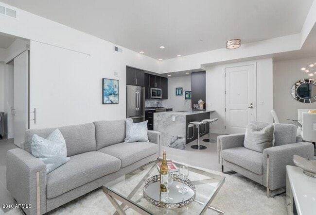 Foto del edificio - Resort Living in Old Town Scottsdale!!!  L...
