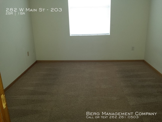 Foto del edificio - Two Bedroom / One Bath