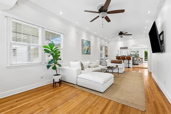 Photo - 509 Brockenbraugh Ct House