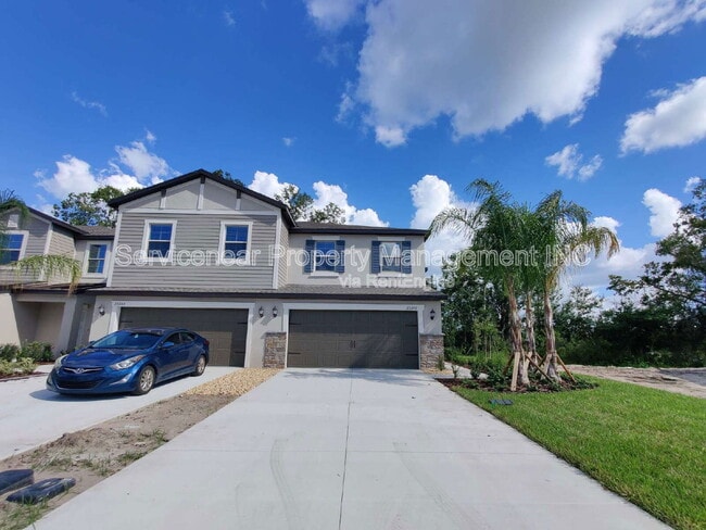 Building Photo - 23240 Willow Glen Way