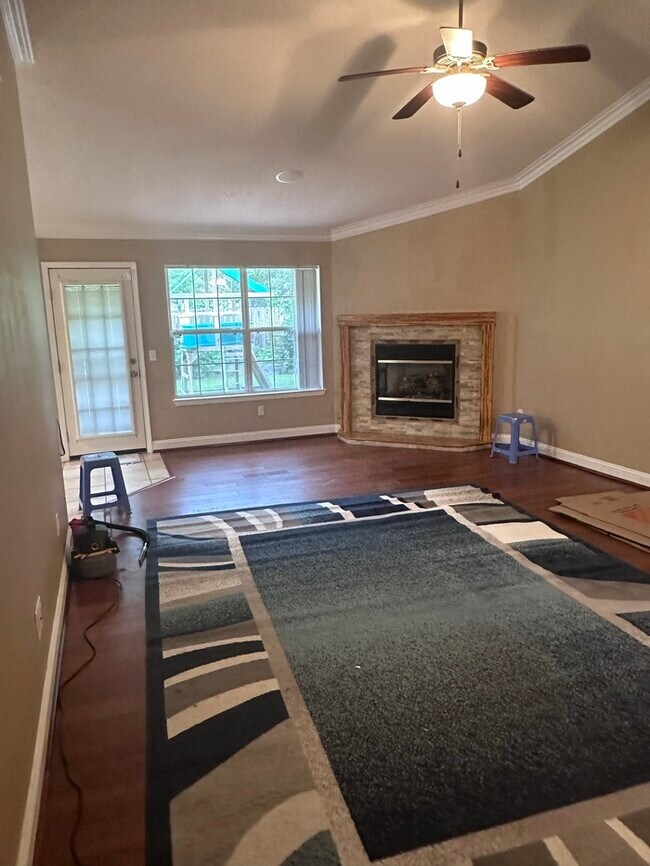 Foto del edificio - Stunning Custom 4/2, 2380sqft Home with Mo...