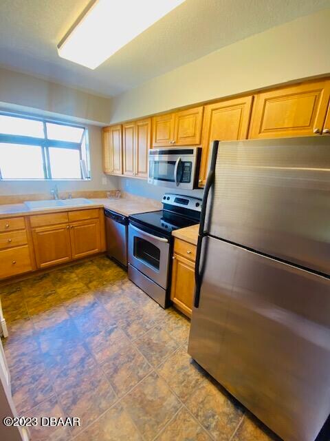 Building Photo - 171 White Fawn Dr