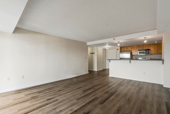 Foto del edificio - 759 2nd St