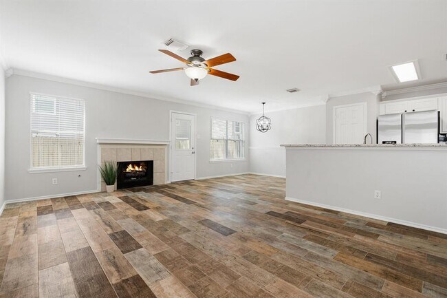 Building Photo - 62 Marble Rock Pl