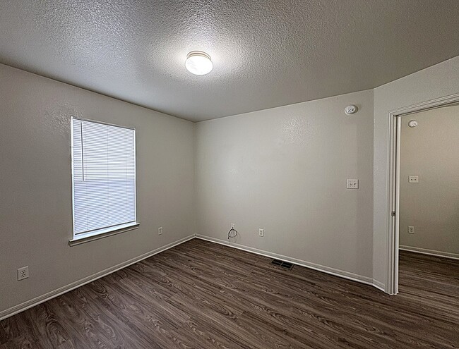 Building Photo - 4106 Shasta