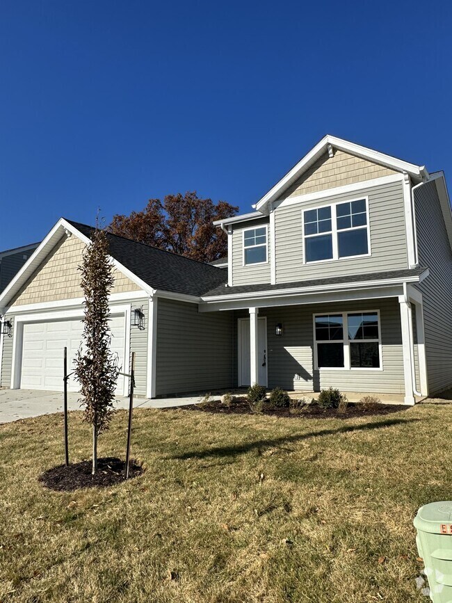 Apartments with Garages in Colburn, IN 1 Rentals