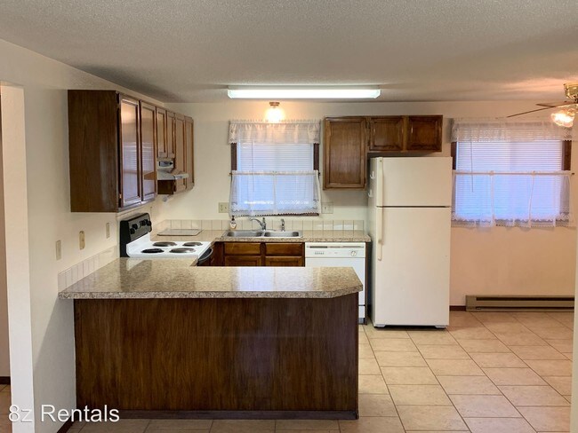 Building Photo - 2 br, 1 bath House - 4942 Basswood Drive