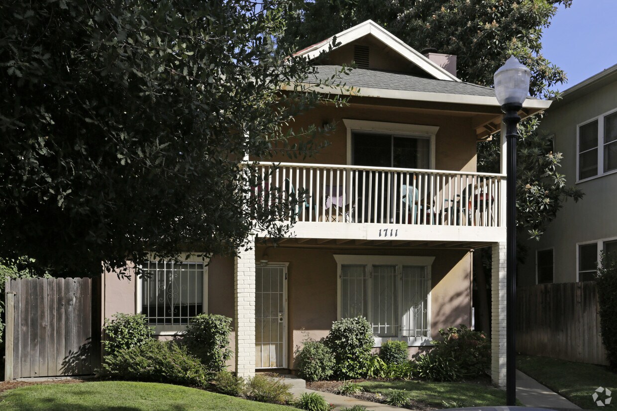 Foto del edificio - 1711 Q St