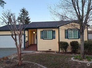 Building Photo - 4425 Red Bluff St