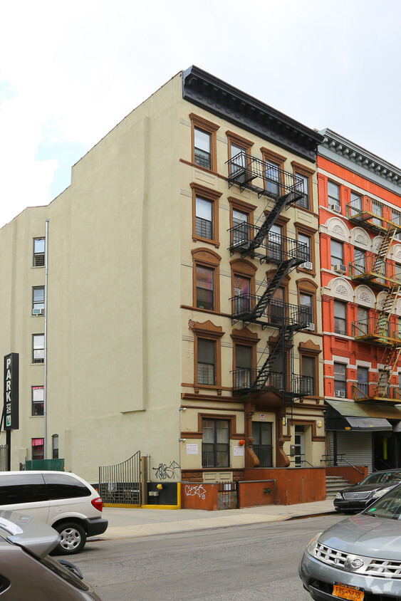 Foto principal - 278 W 118th St