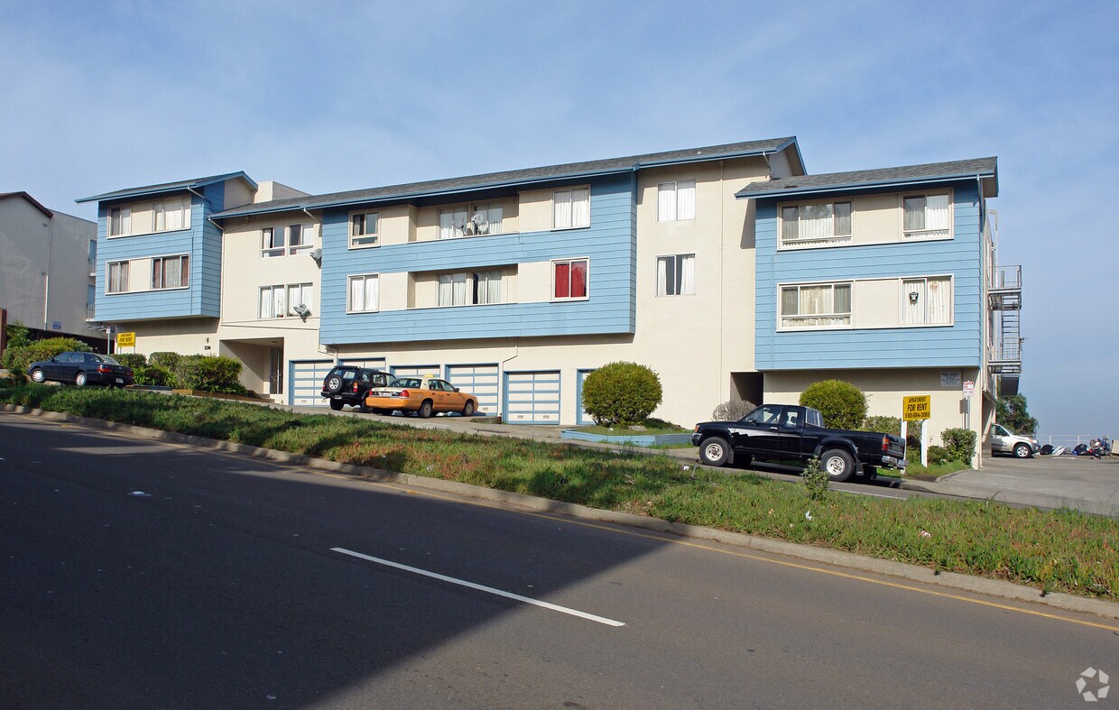 538 Clarinada Ave, Daly City, CA 94015 Apartments in Daly City, CA