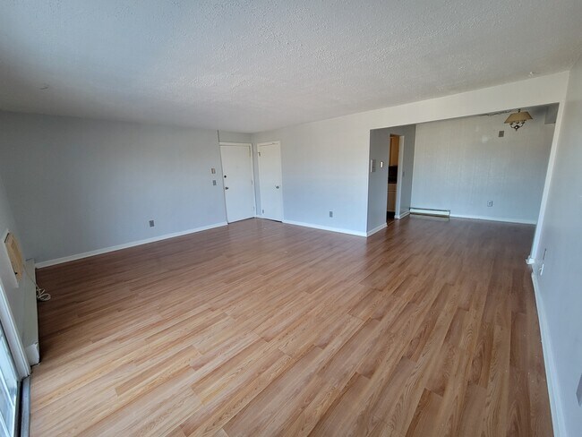 Photo - 300 Smithfield Rd Apartment