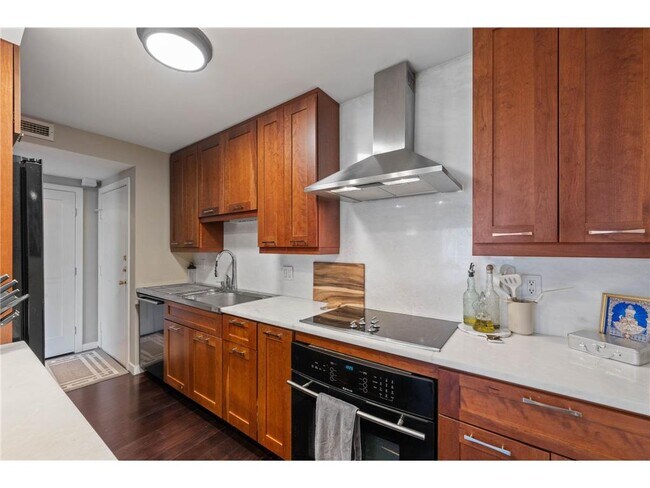 Foto del edificio - 1200 Nicollet Ave
