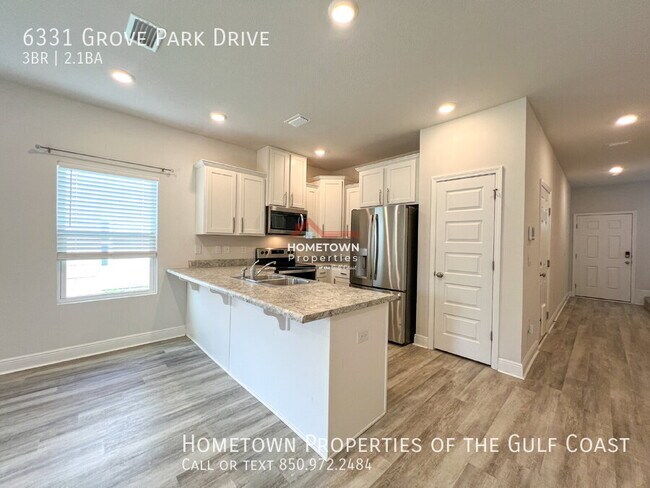 Foto del edificio - 6331 Grove Park Dr