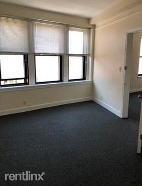 Building Photo - 2 br, 1 bath  - 475 Commonwealth Ave Apt 606S