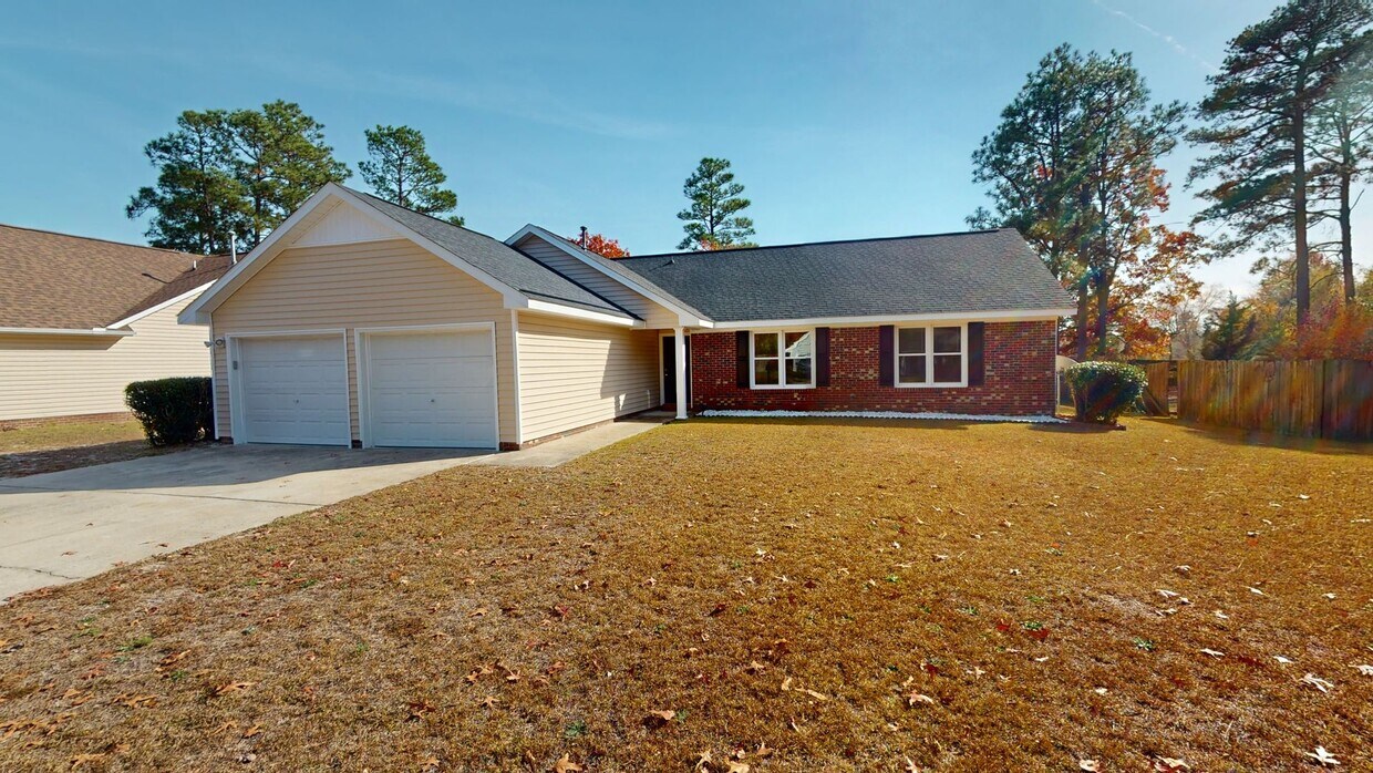 6579 Brookshire St, Fayetteville, NC 28314 House Rental in