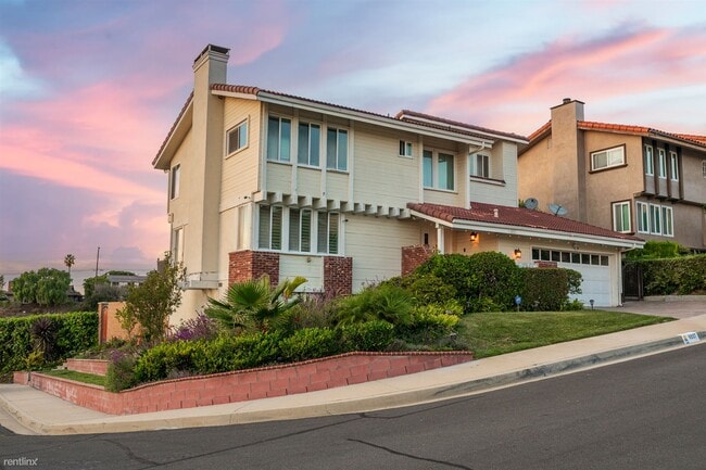 Building Photo - 4 br, 2.5 bath House - 6937 Kings Harbor D...