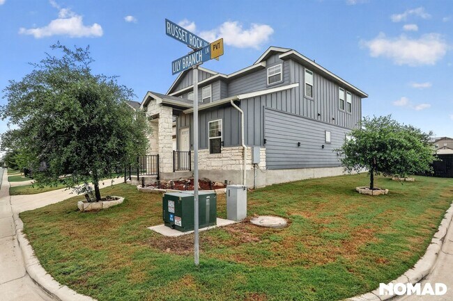 Foto del edificio - 11809 Lily Branch Ln