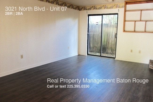 Building Photo - Apartment On North Blvd