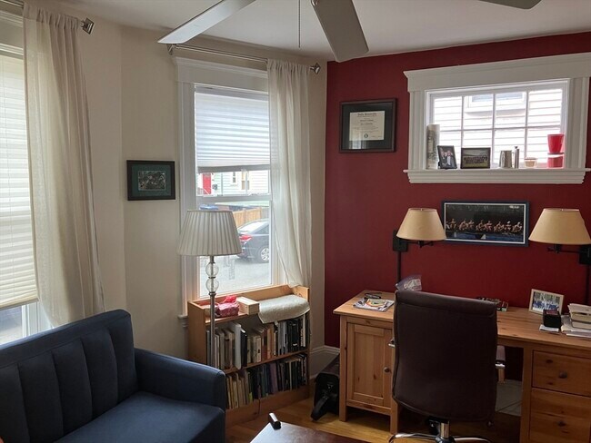 Foto del edificio - 304 Allston St