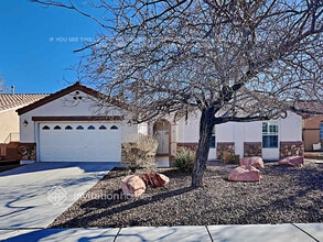 Building Photo - 1072 Sapphire Sky Ct