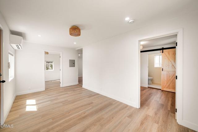 Foto del edificio - 2138 Santa Ynez St