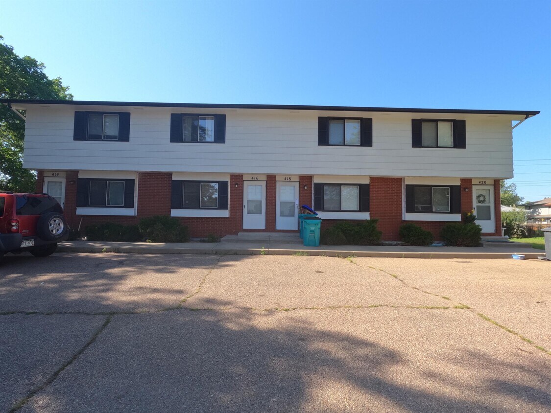 414 Mulberry Dr, Loveland, CO 80538 Townhome Rentals in Loveland CO