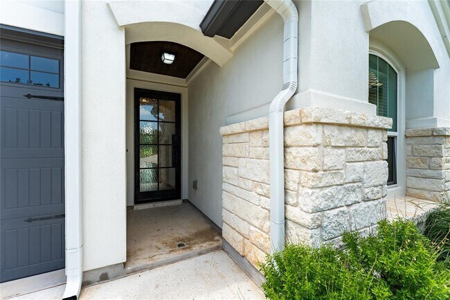 Foto del edificio - 152 Limestone Dr