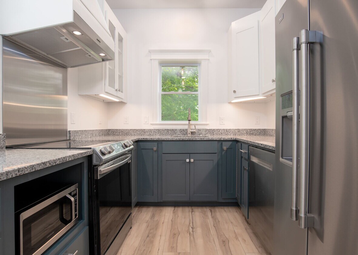 Foto principal - 732 Highland Ave
