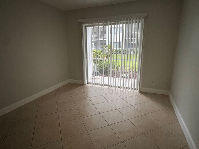 Foto del edificio - 4500 N Flagler Dr