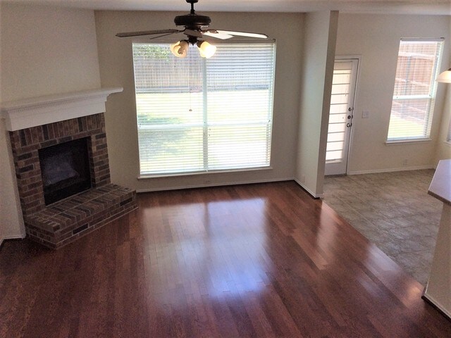 Building Photo - 8217 Rayburn Lane