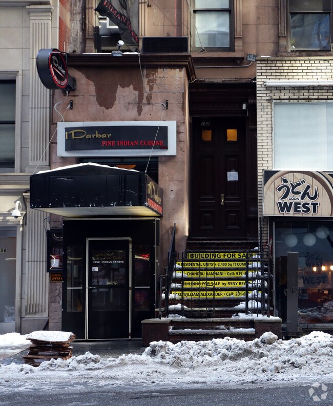 Building Photo - 152 E 46th St
