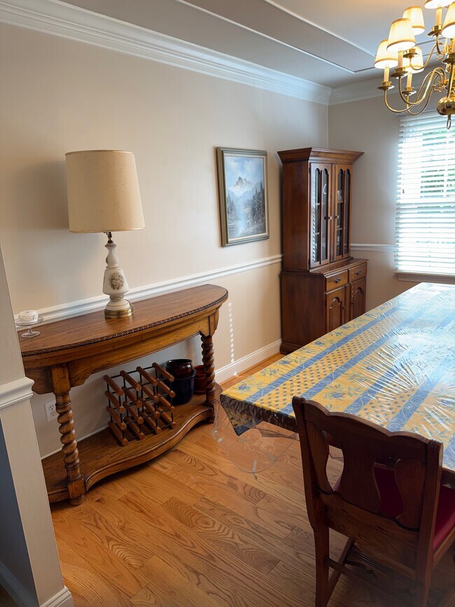 Foto del edificio - 10225 Tamarack Dr
