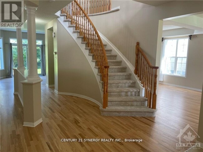 Building Photo - 149 Insmill Crescent