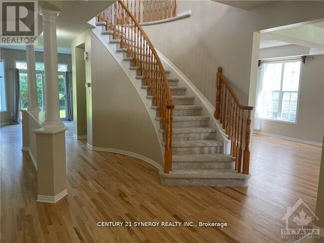 Photo du bâtiment - 149 Insmill Crescent