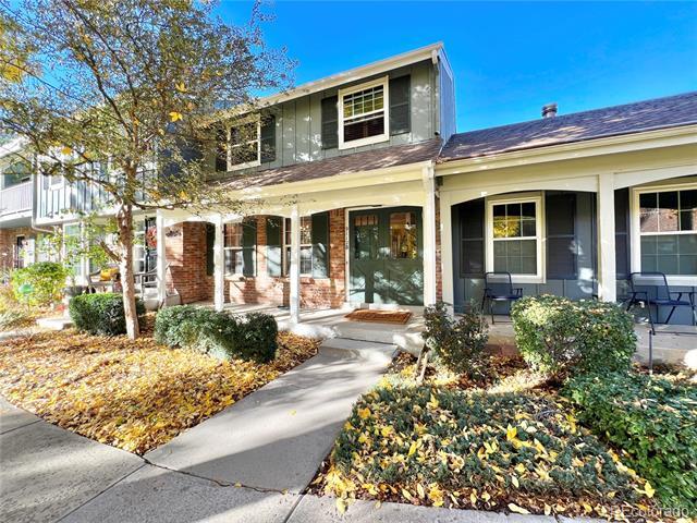 Building Photo - 9112 E Amherst Dr